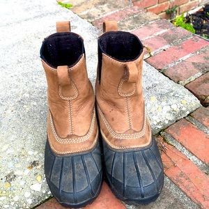 LL Bean Chelsea 7” Pull on Boots size 6 M